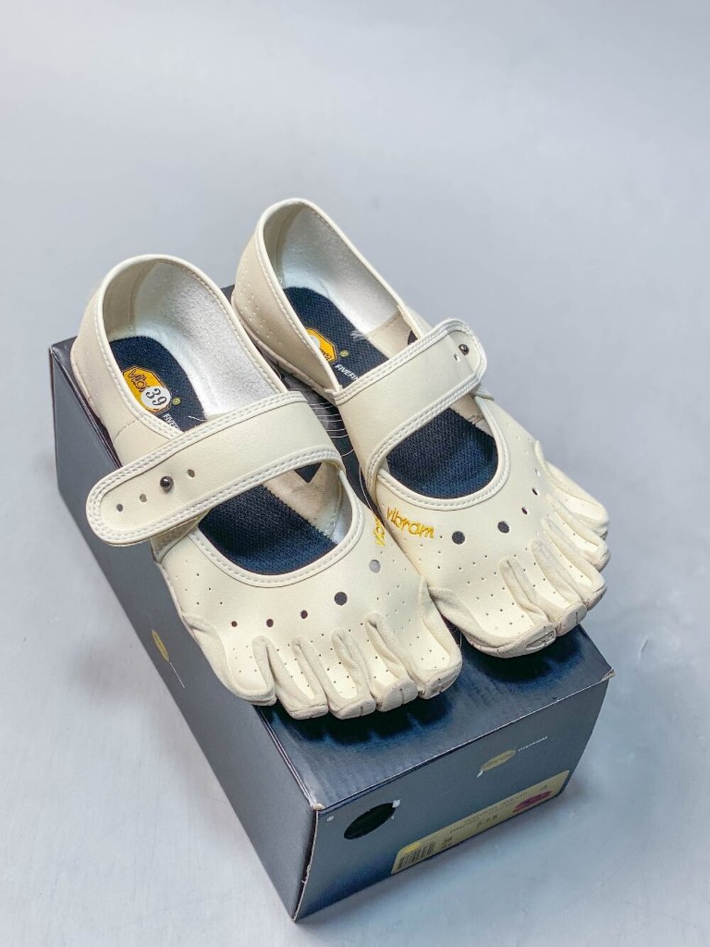 Vibram Women's Five-Finger Training Shoes